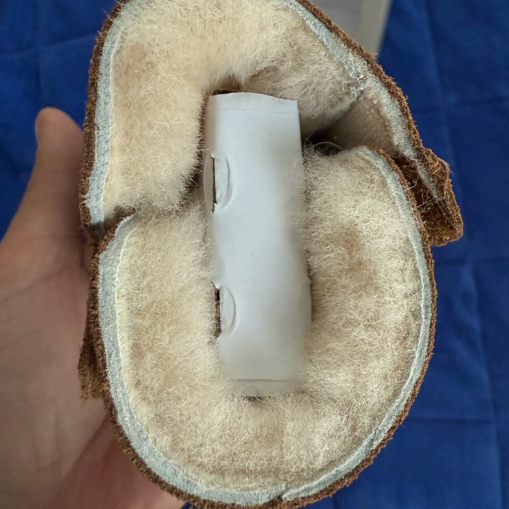 UGG Brown Baby Walker Shoes Suede Classic - Picture 4 of 5